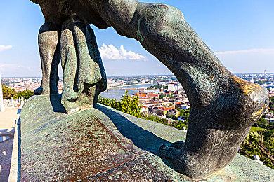 Epic移动商城和《堡垒之夜》明年在日本登陆iOS平台